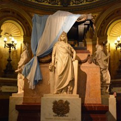 Argentina-Buenos Aires-Plaza de Mayo-Cathedral 04-Mausoleum General San Martin Buenos Aires-Plaza de Mayo-Cathedral-Mausoleum General San Martin